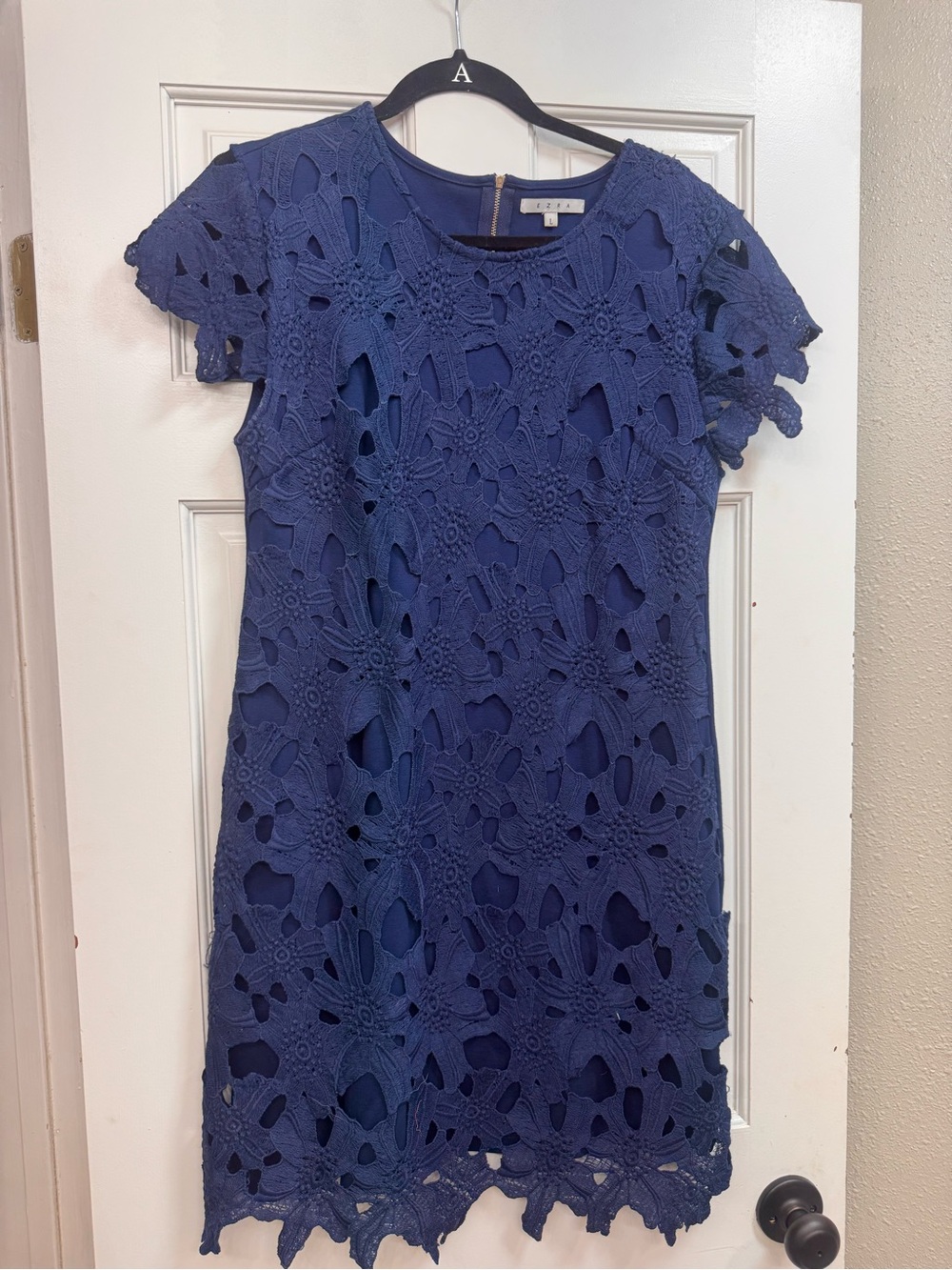 EZRA Blue Floral Crochet Lace Shift Dress Size Large
